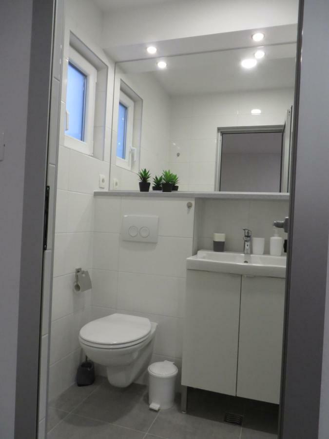 Apartmani Raos Dugi Rat Exterior foto